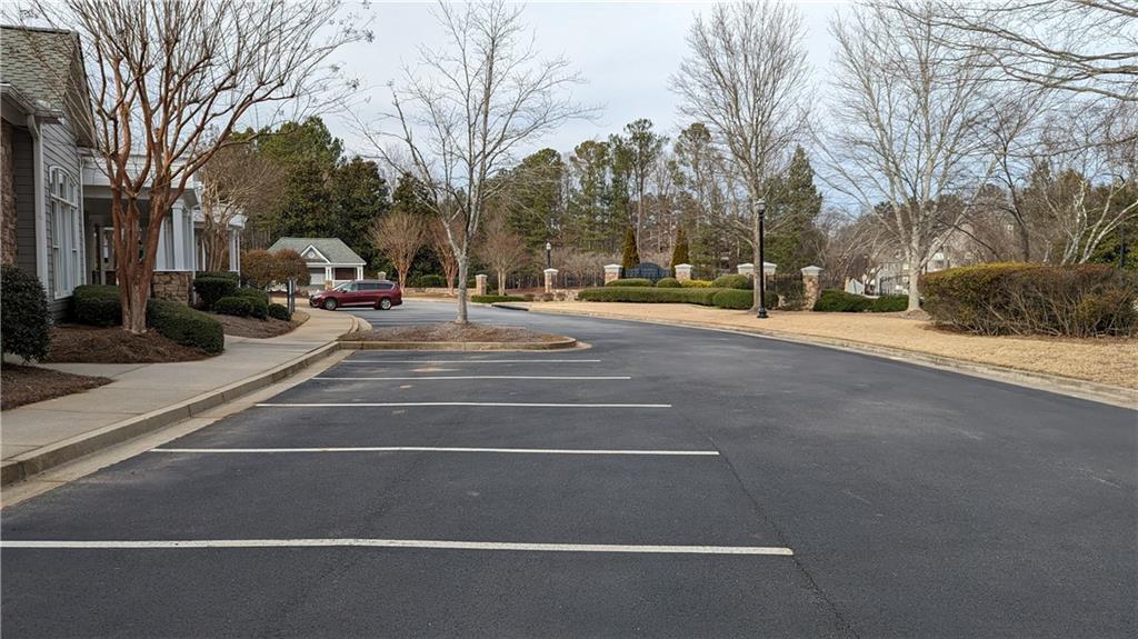 212 Edinburgh Court Unit 212