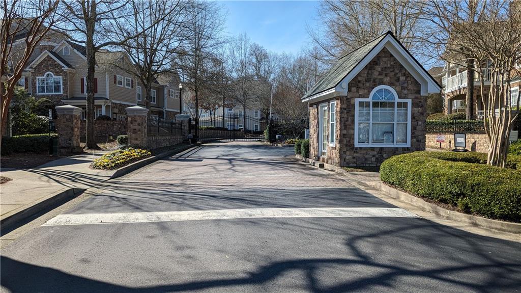 212 Edinburgh Court Unit 212