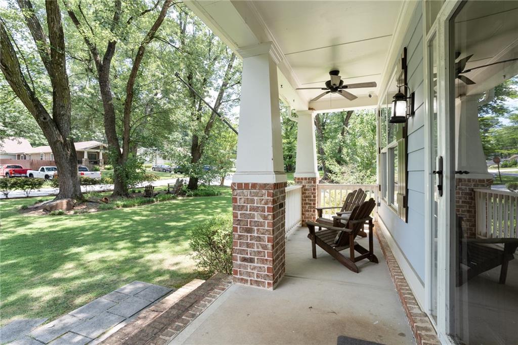 1648 Beacon Hill Boulevard NE