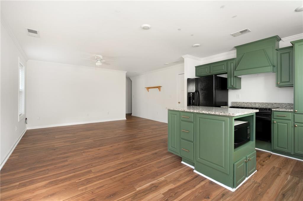 1648 Beacon Hill Boulevard NE