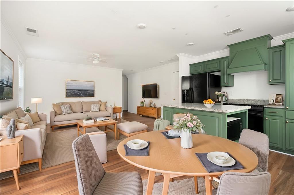 1648 Beacon Hill Boulevard NE