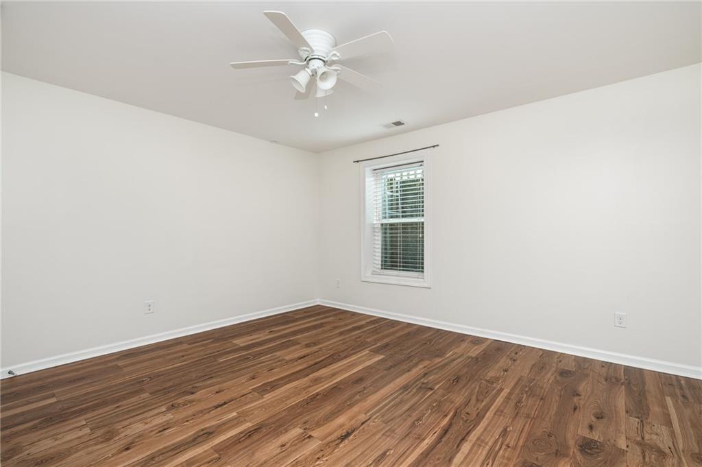 1648 Beacon Hill Boulevard NE