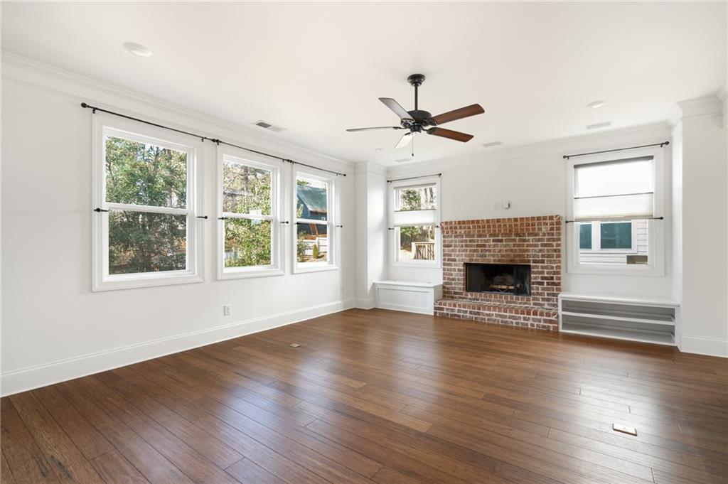 1648 Beacon Hill Boulevard NE