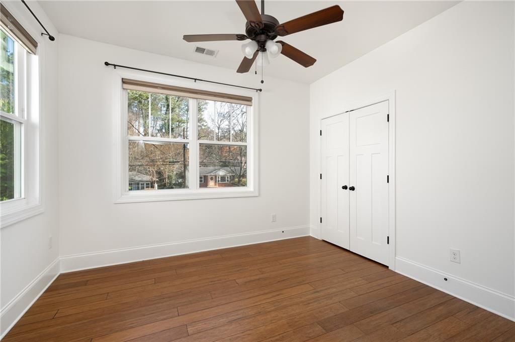 1648 Beacon Hill Boulevard NE