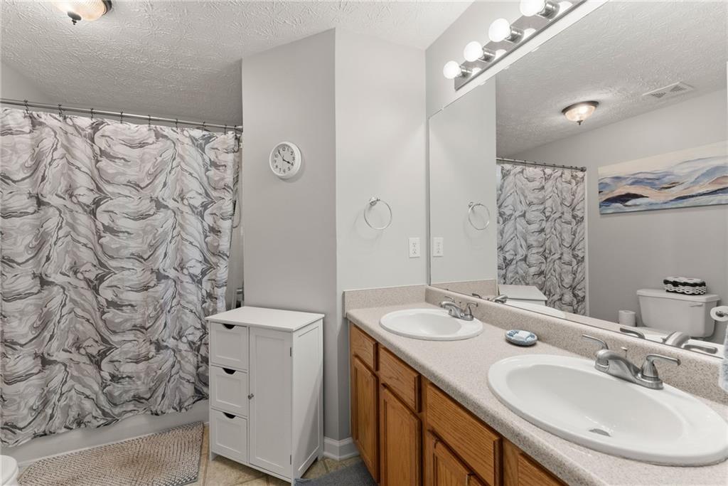 4647 Crawford Oaks Drive