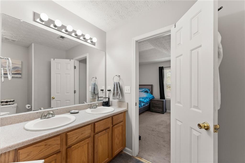 4647 Crawford Oaks Drive