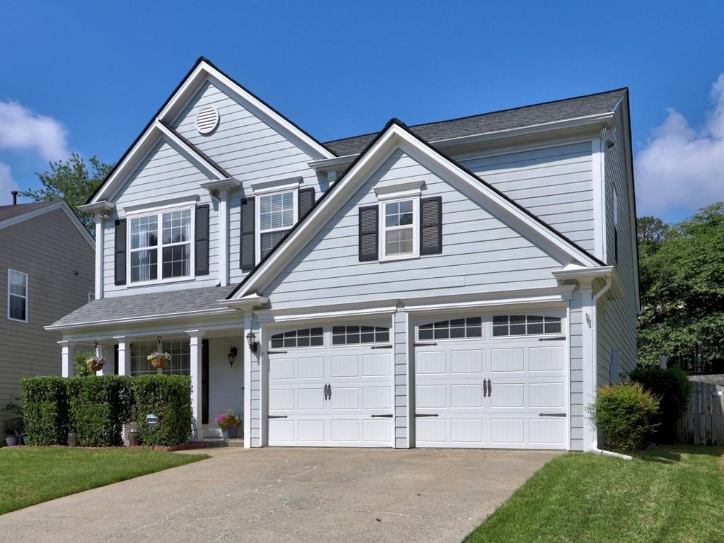 566 Lullingstone Drive SE