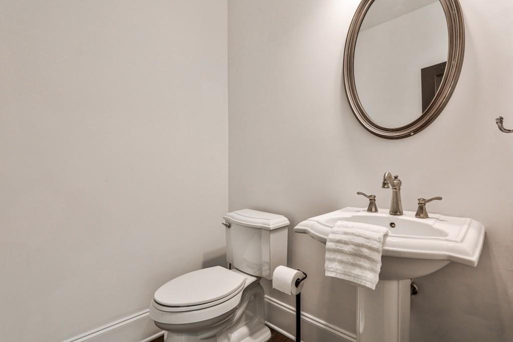 11760 Stratham Drive