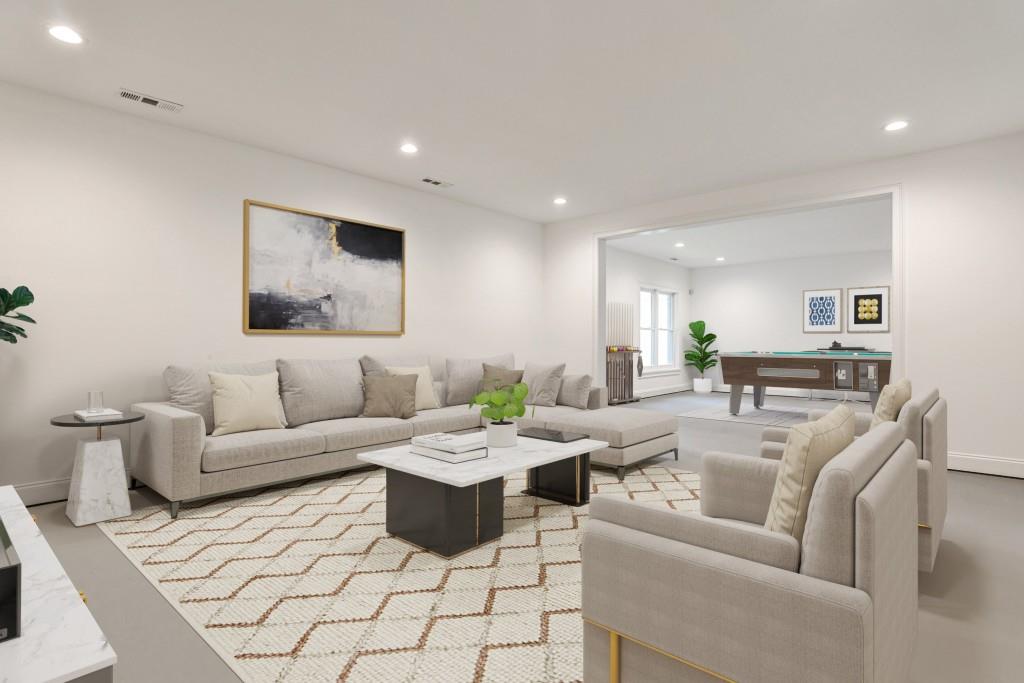 11760 Stratham Drive