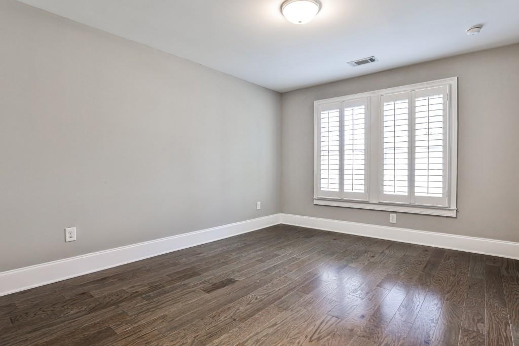 11760 Stratham Drive