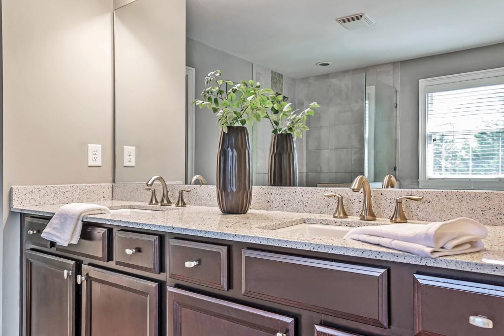 11760 Stratham Drive