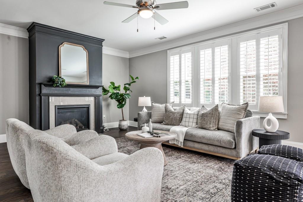 11760 Stratham Drive