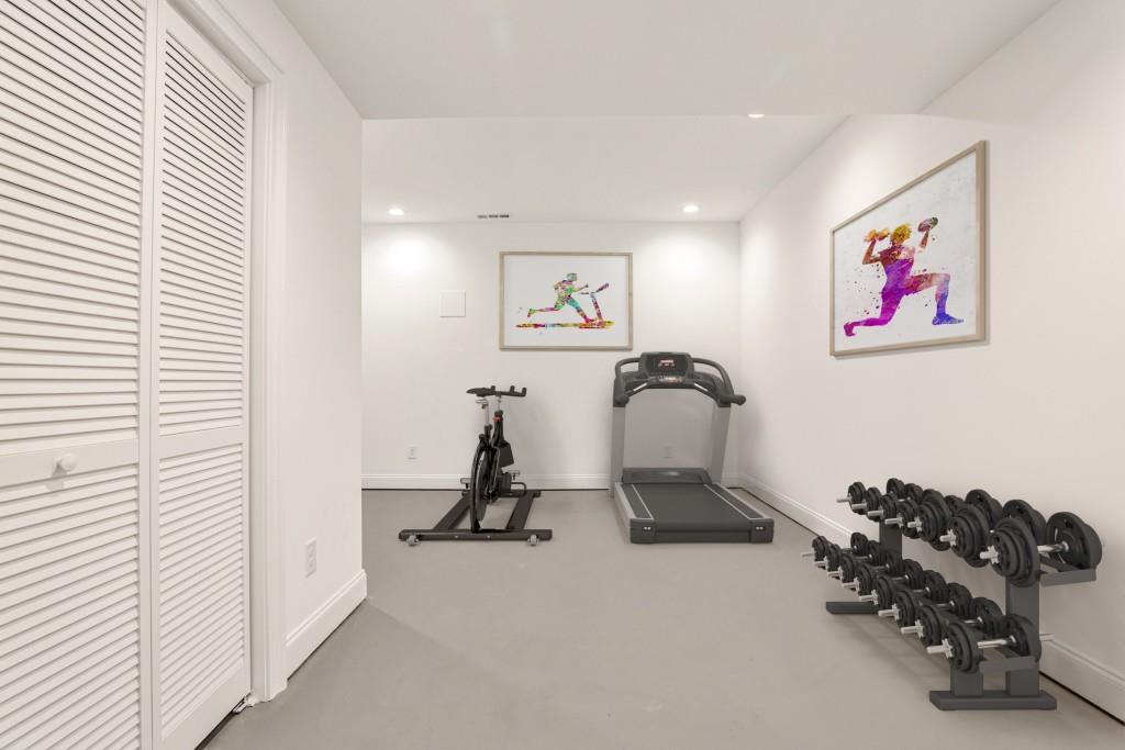 11760 Stratham Drive