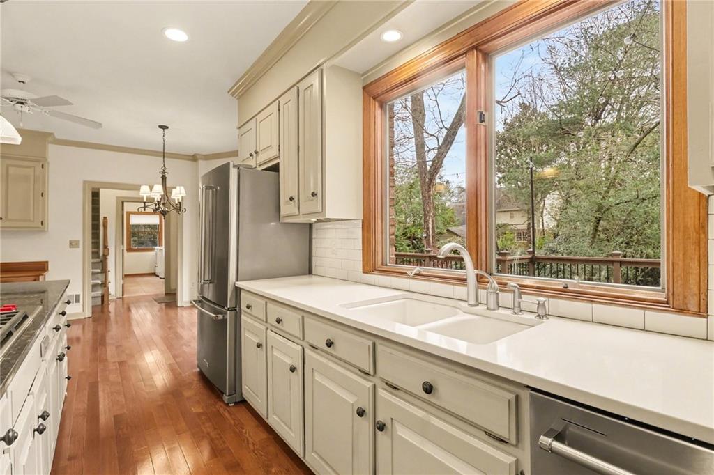 2656 Northbrook Drive