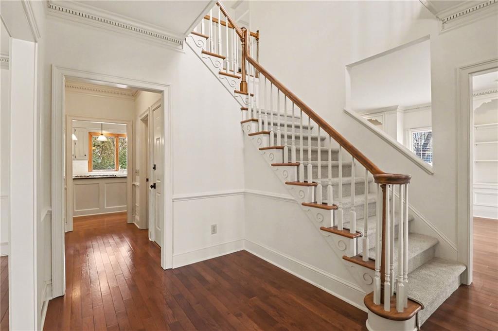 2656 Northbrook Drive