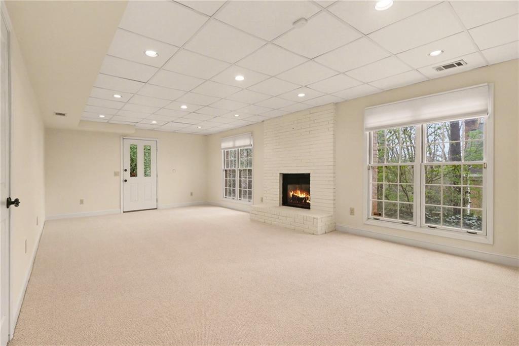 2656 Northbrook Drive