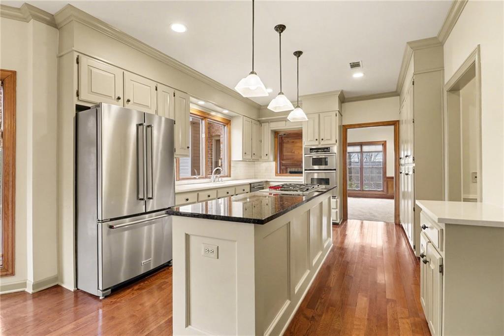 2656 Northbrook Drive
