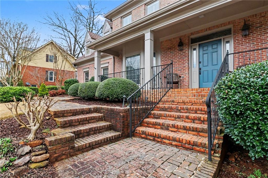 2656 Northbrook Drive