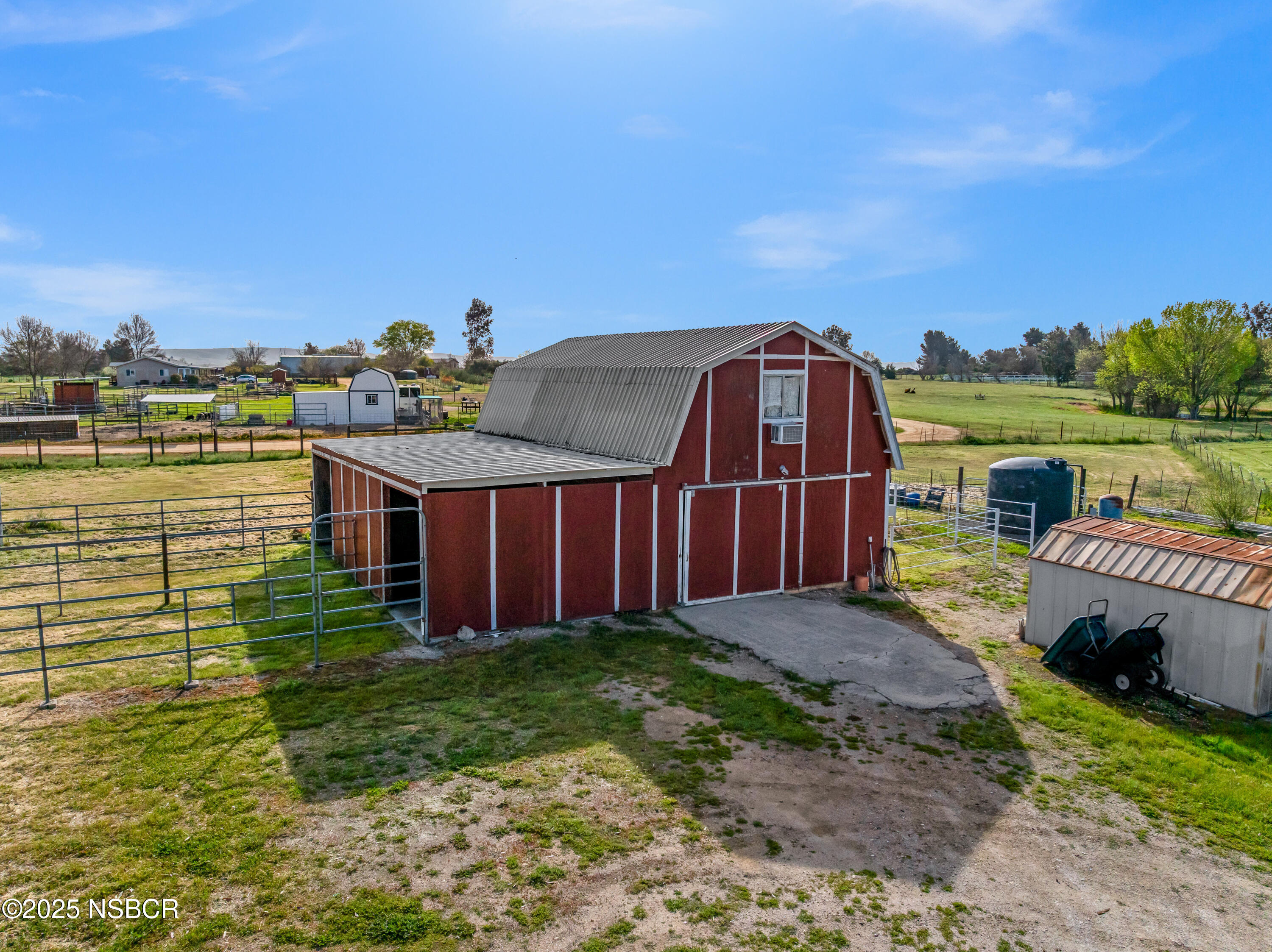 7595 Feenstra Road