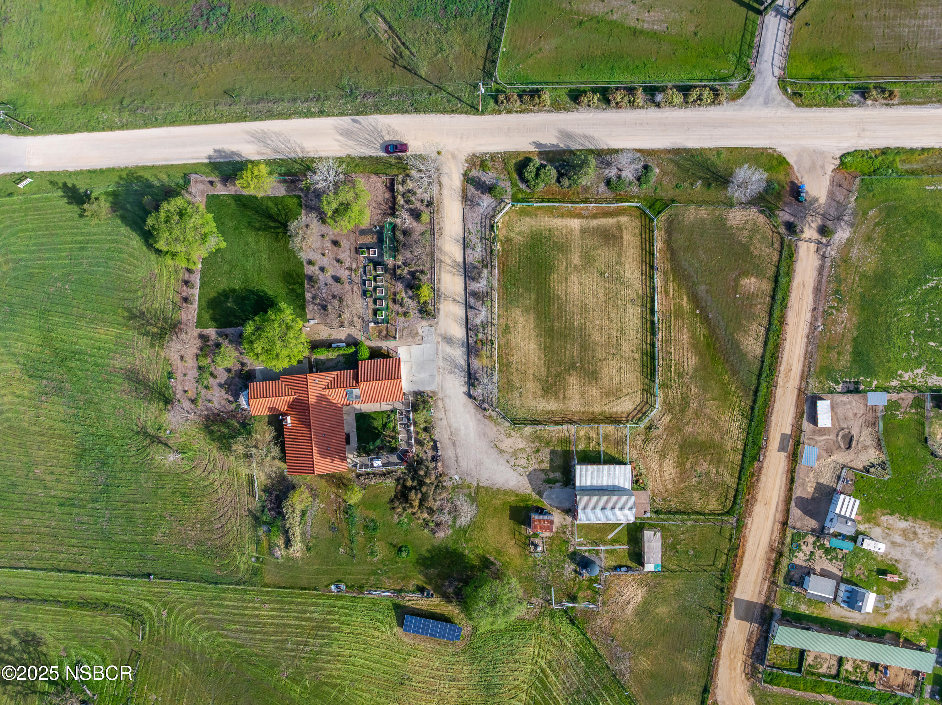 7595 Feenstra Road