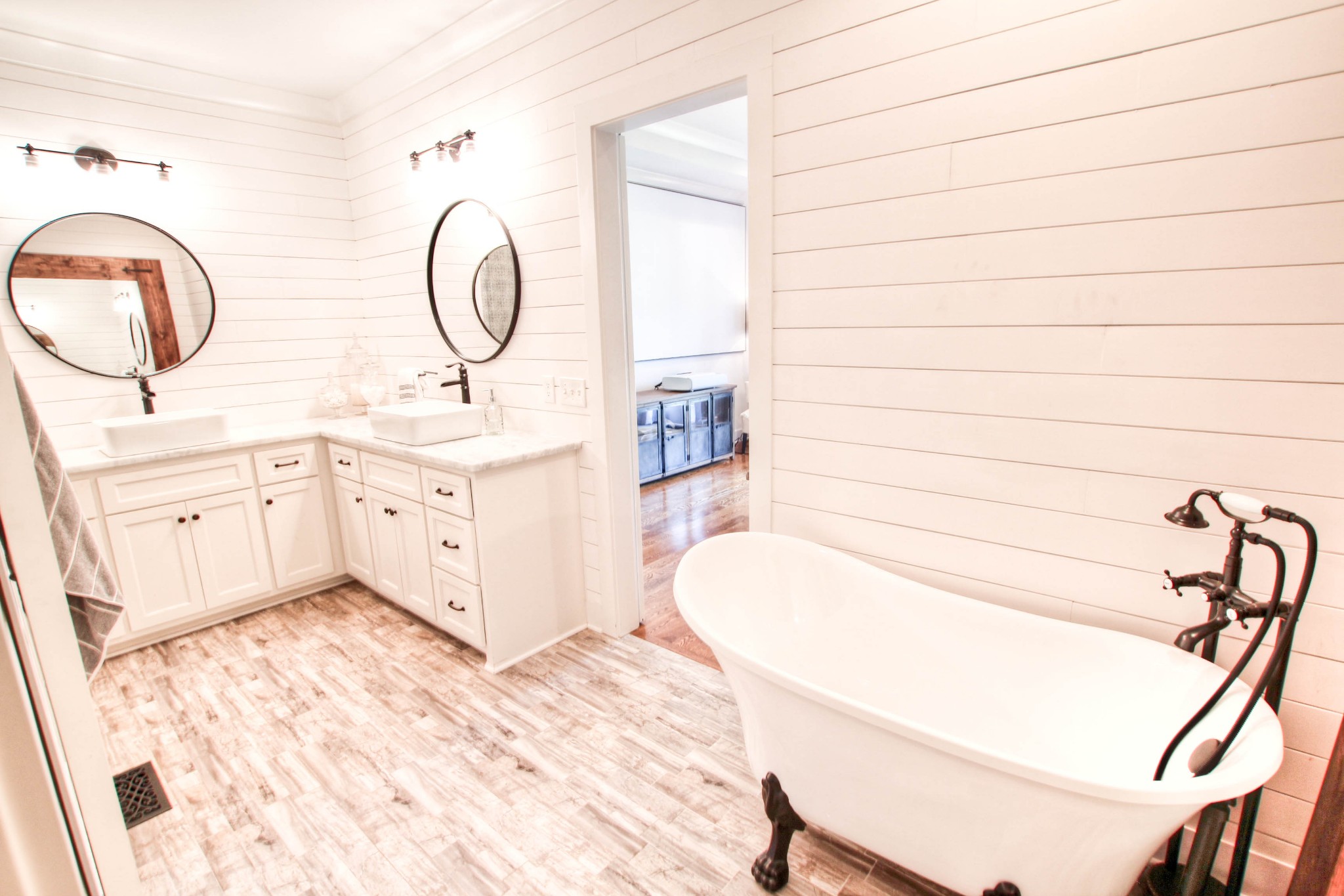 142 Rockingham Dr