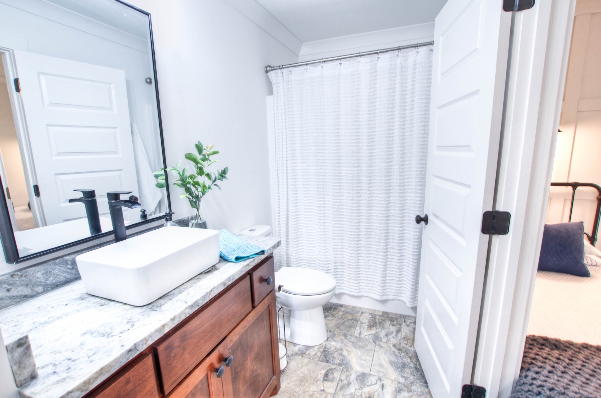 142 Rockingham Dr