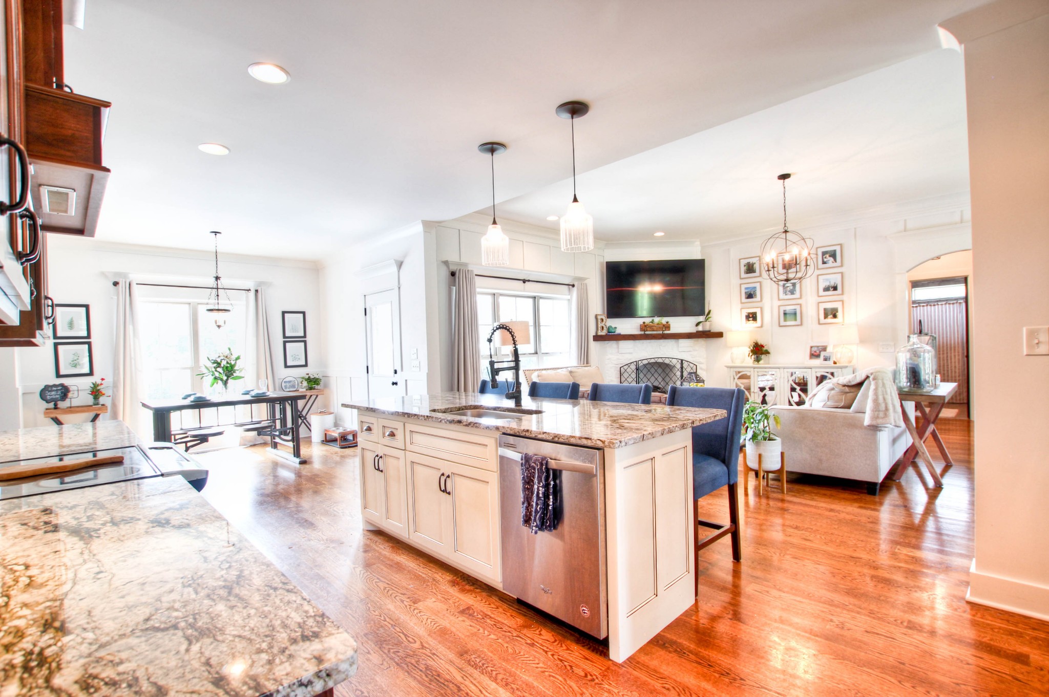 142 Rockingham Dr