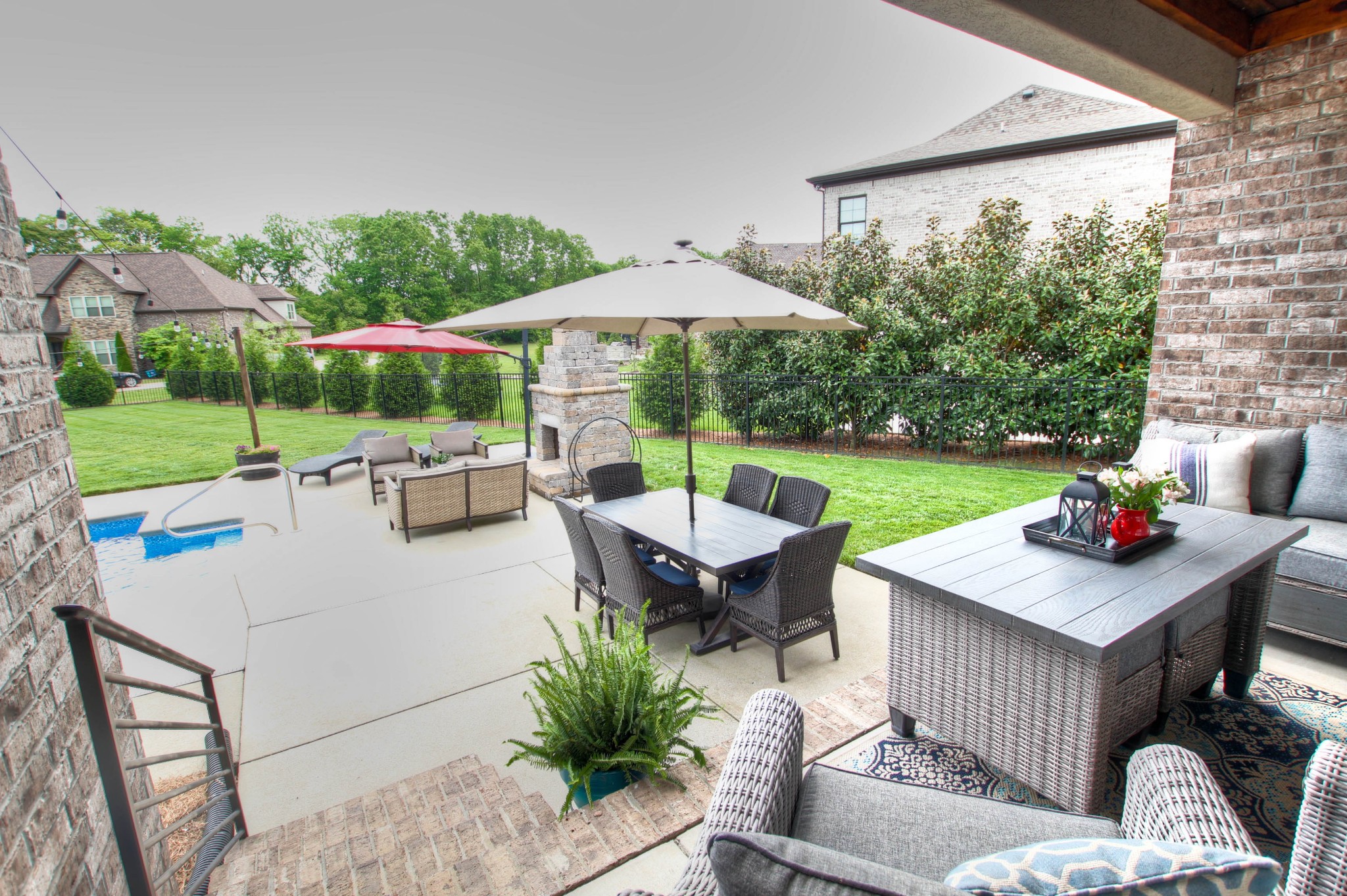 142 Rockingham Dr