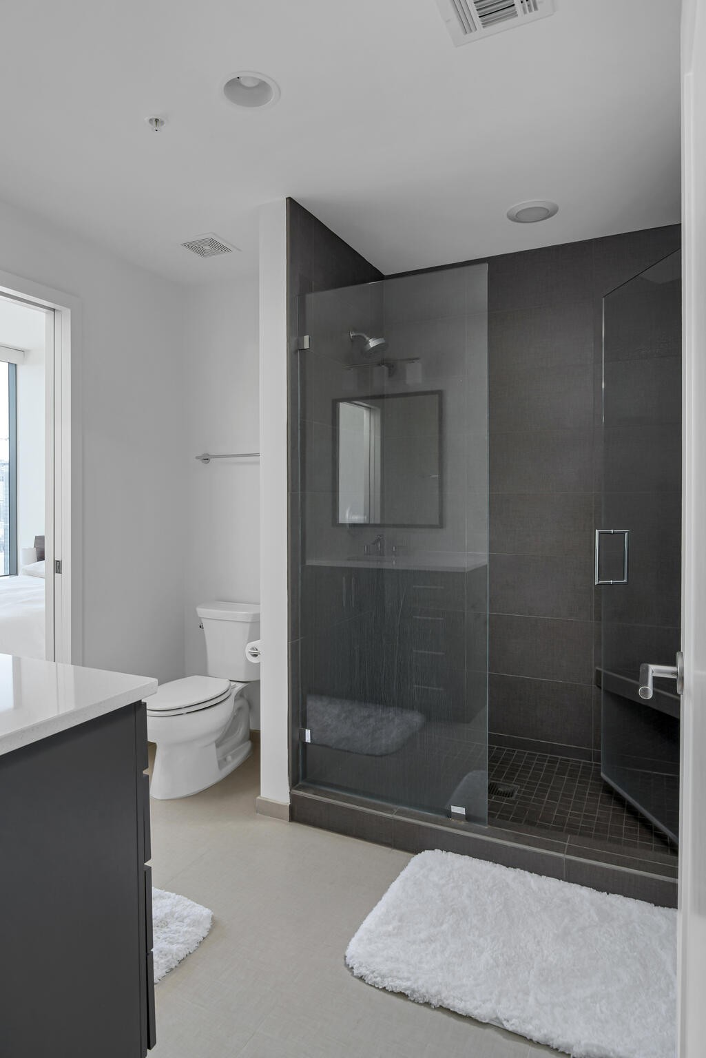1212 Laurel St Unit: 1908