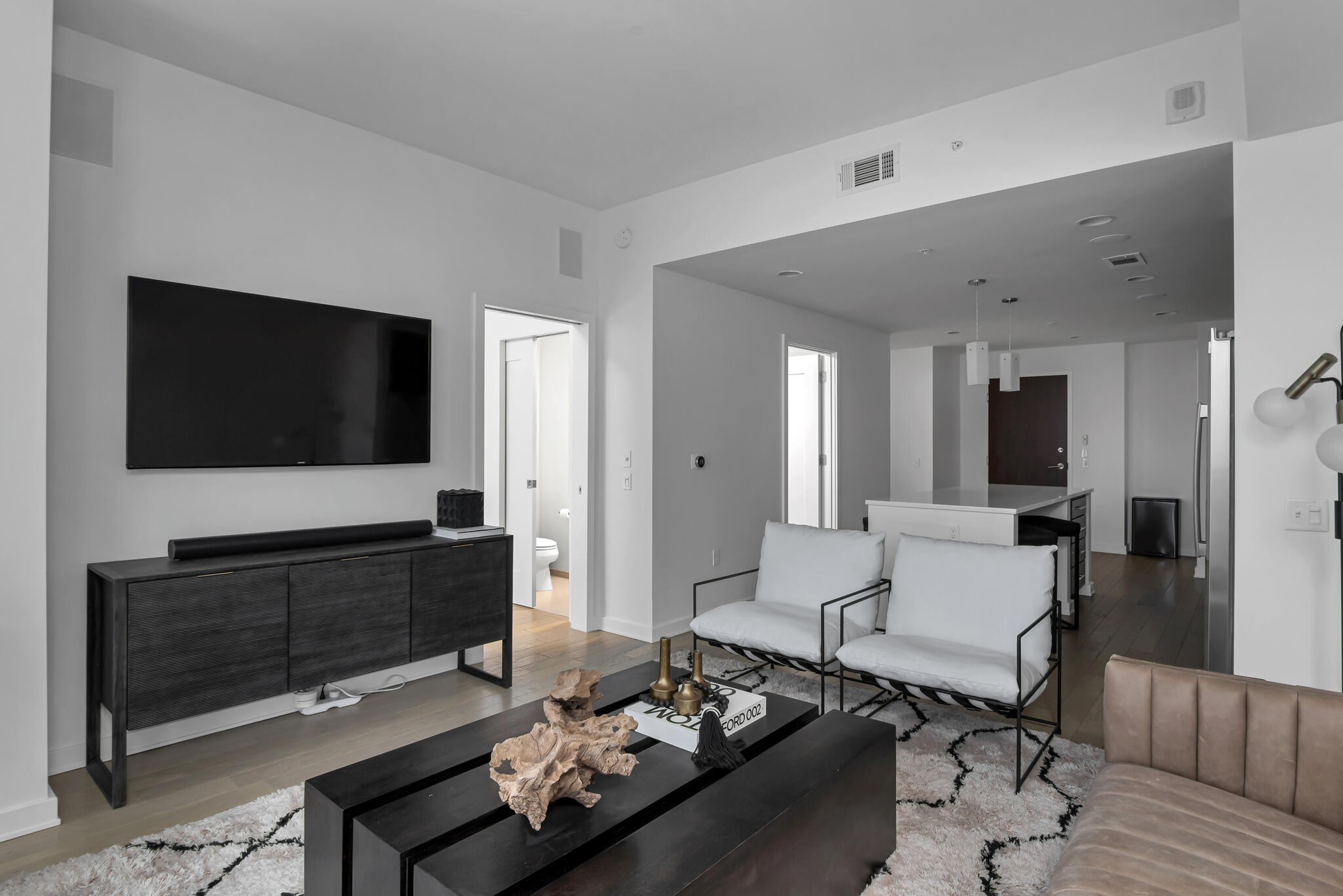 1212 Laurel St Unit: 1908