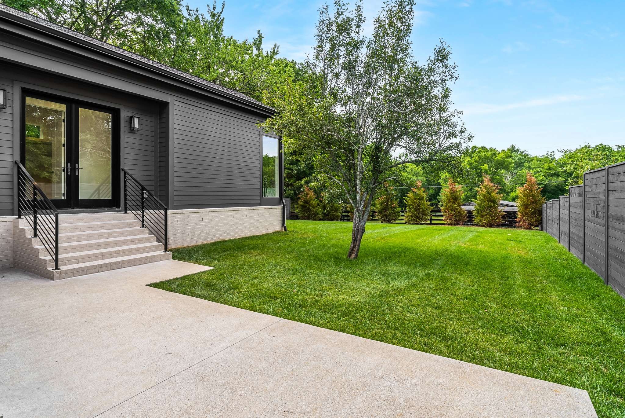 1152 Sewanee Rd