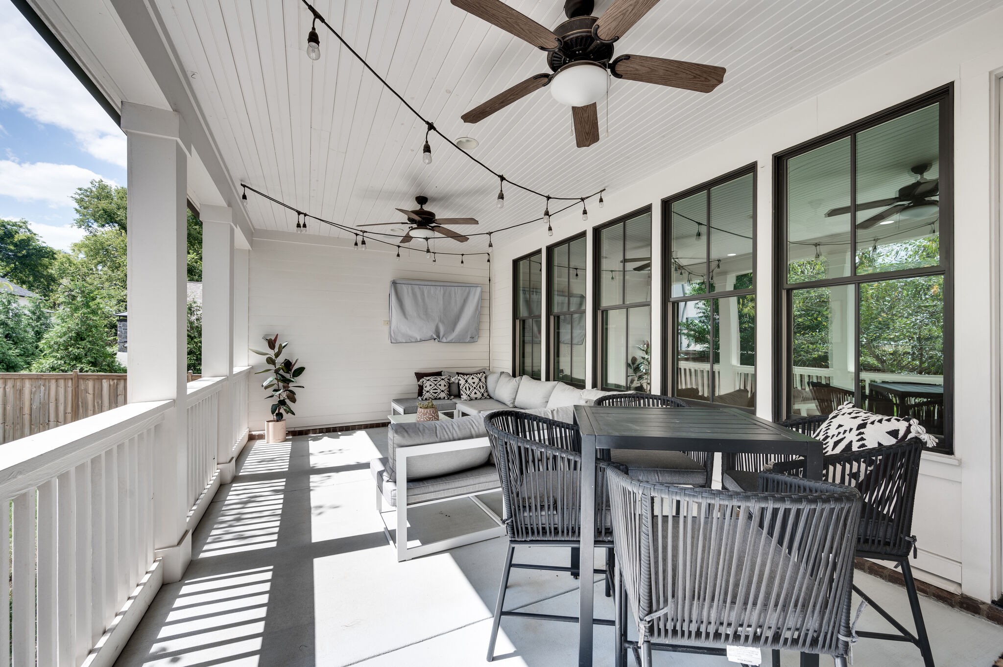1133 Granny White Ct