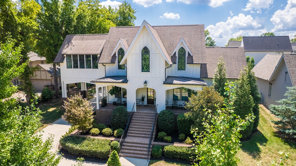 1133 Granny White Ct