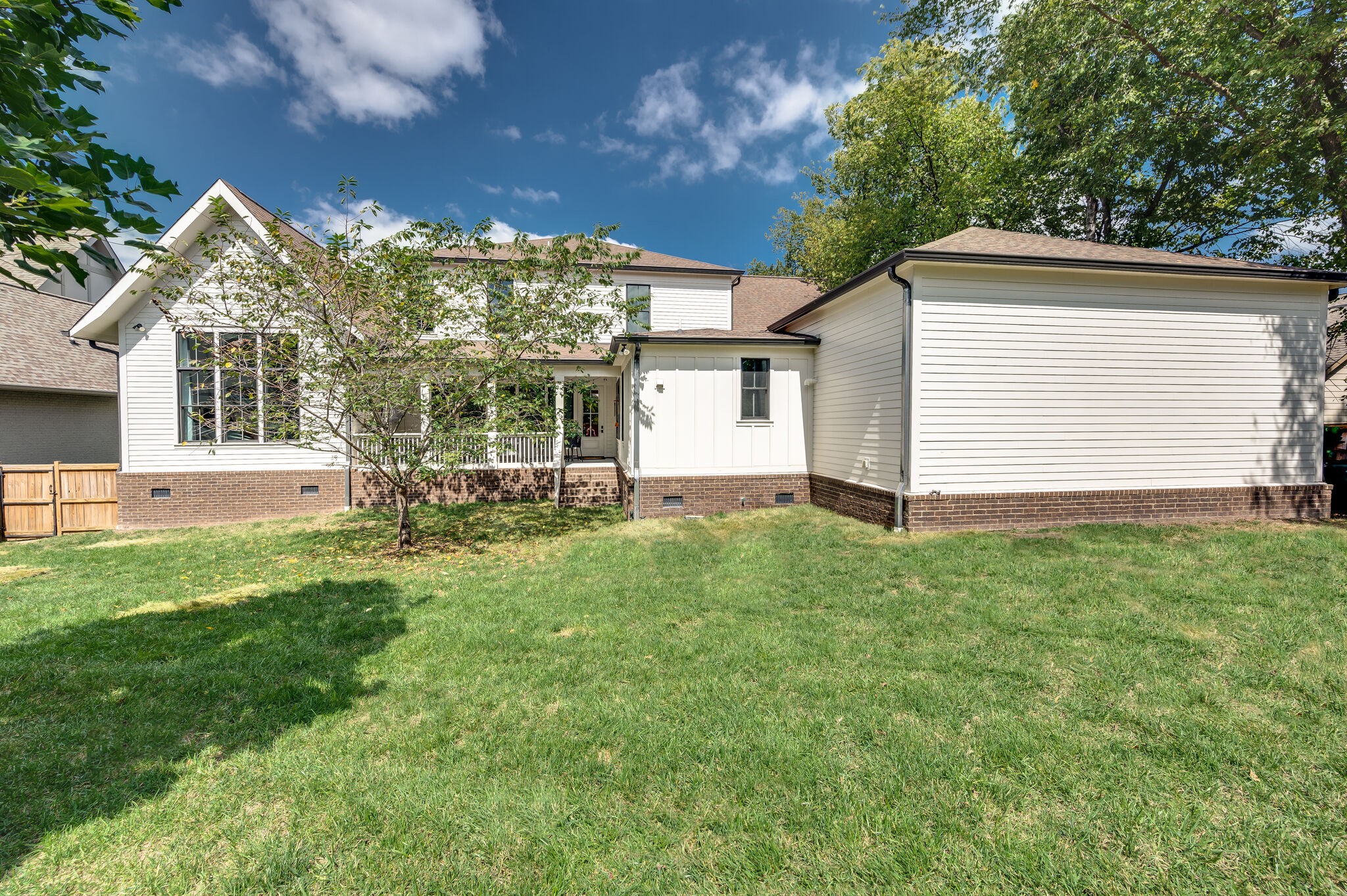 1133 Granny White Ct