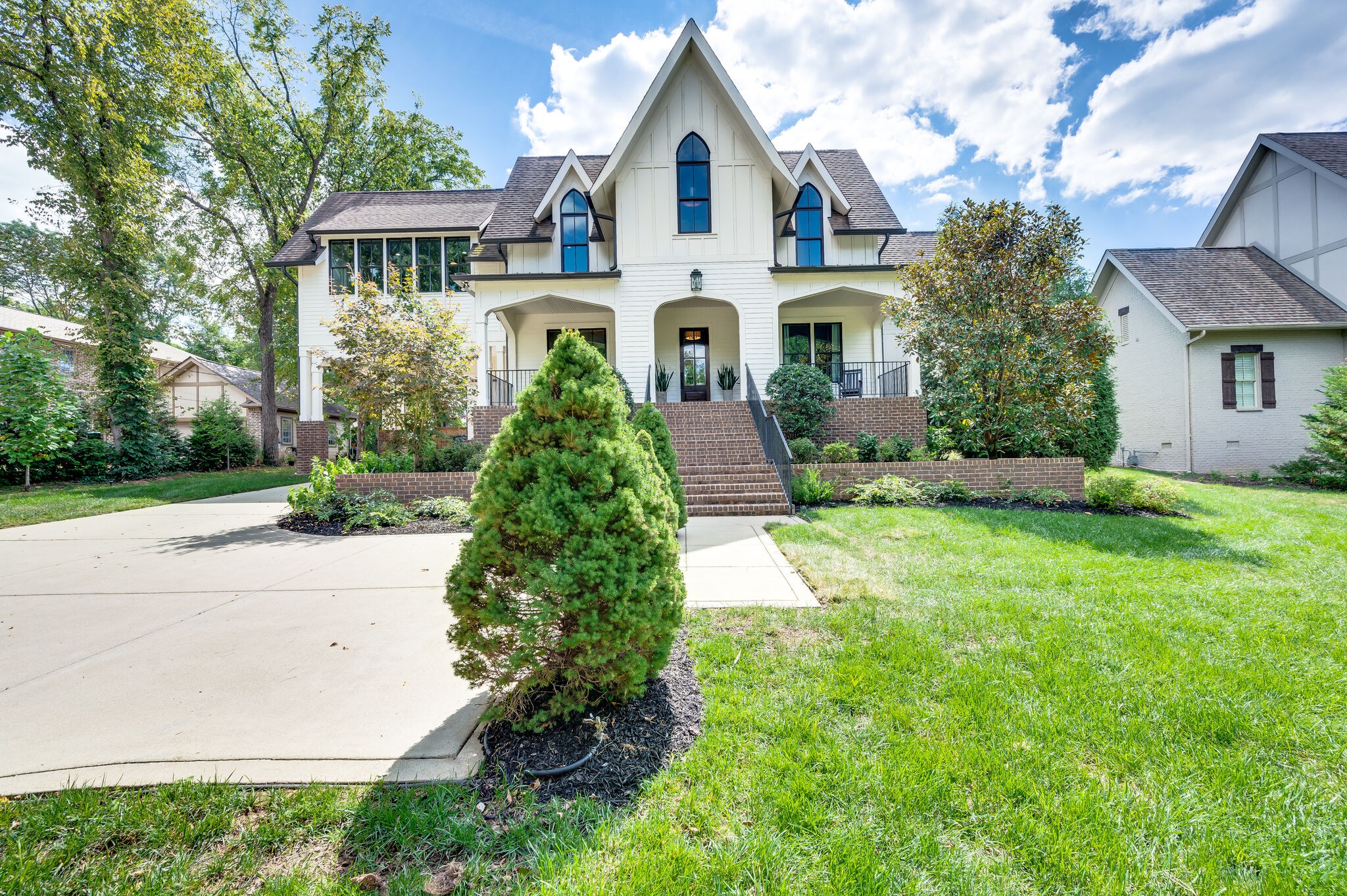 1133 Granny White Ct