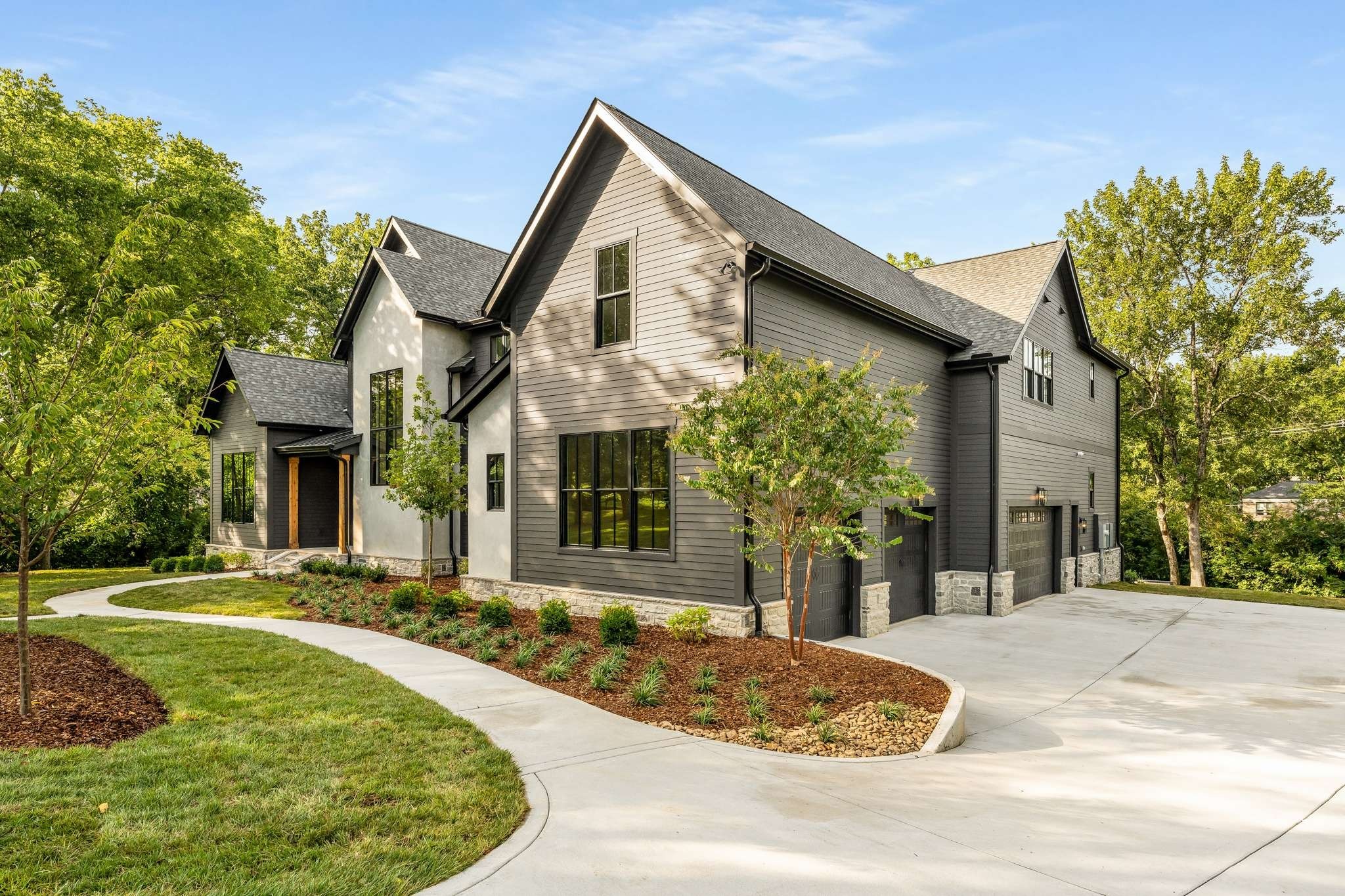 4308 Beekman Dr