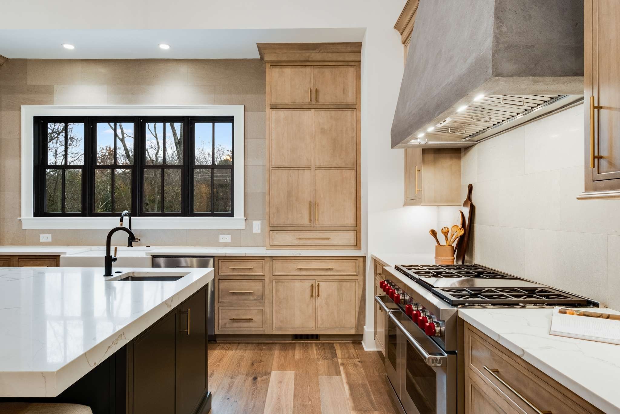4308 Beekman Dr