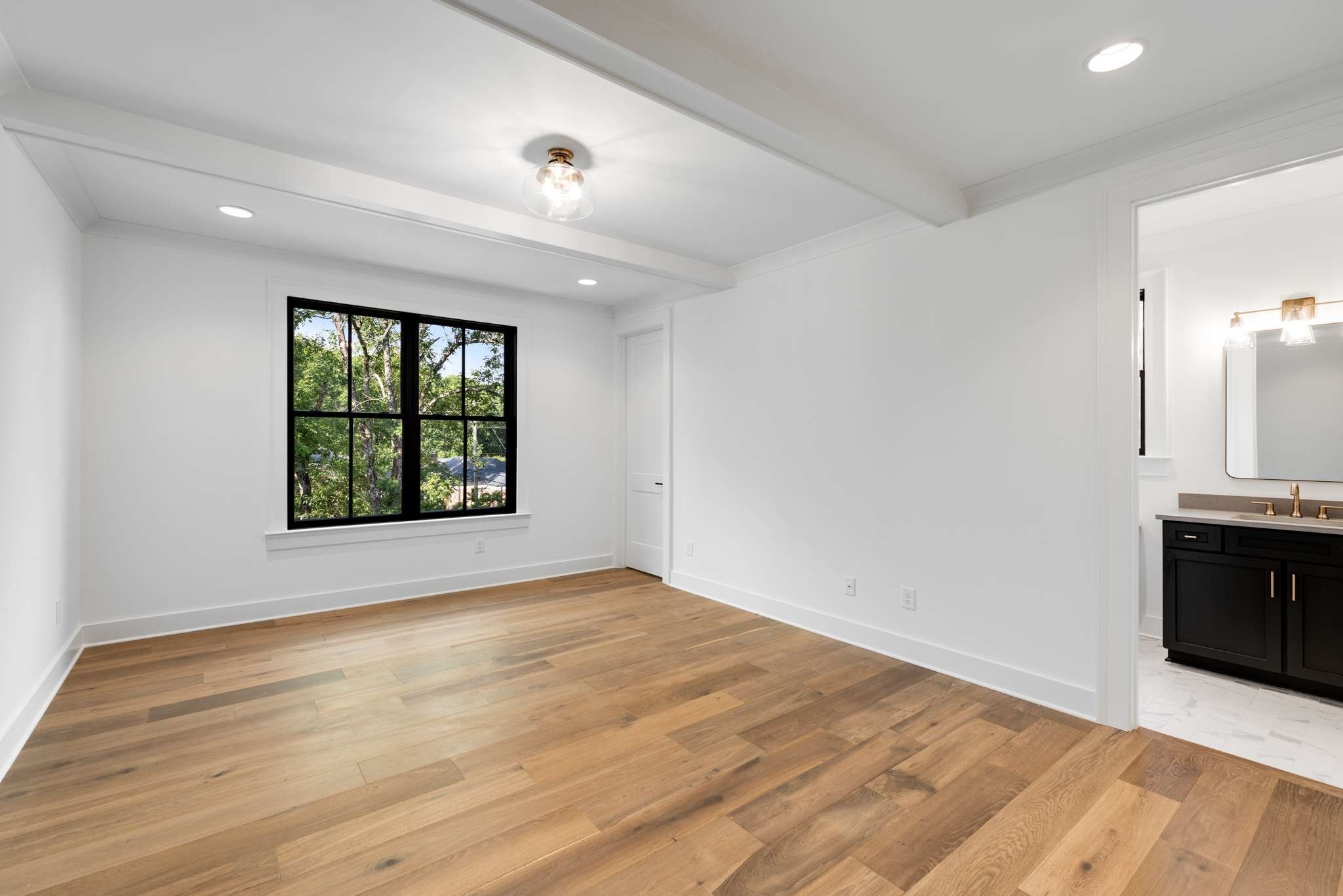 4308 Beekman Dr