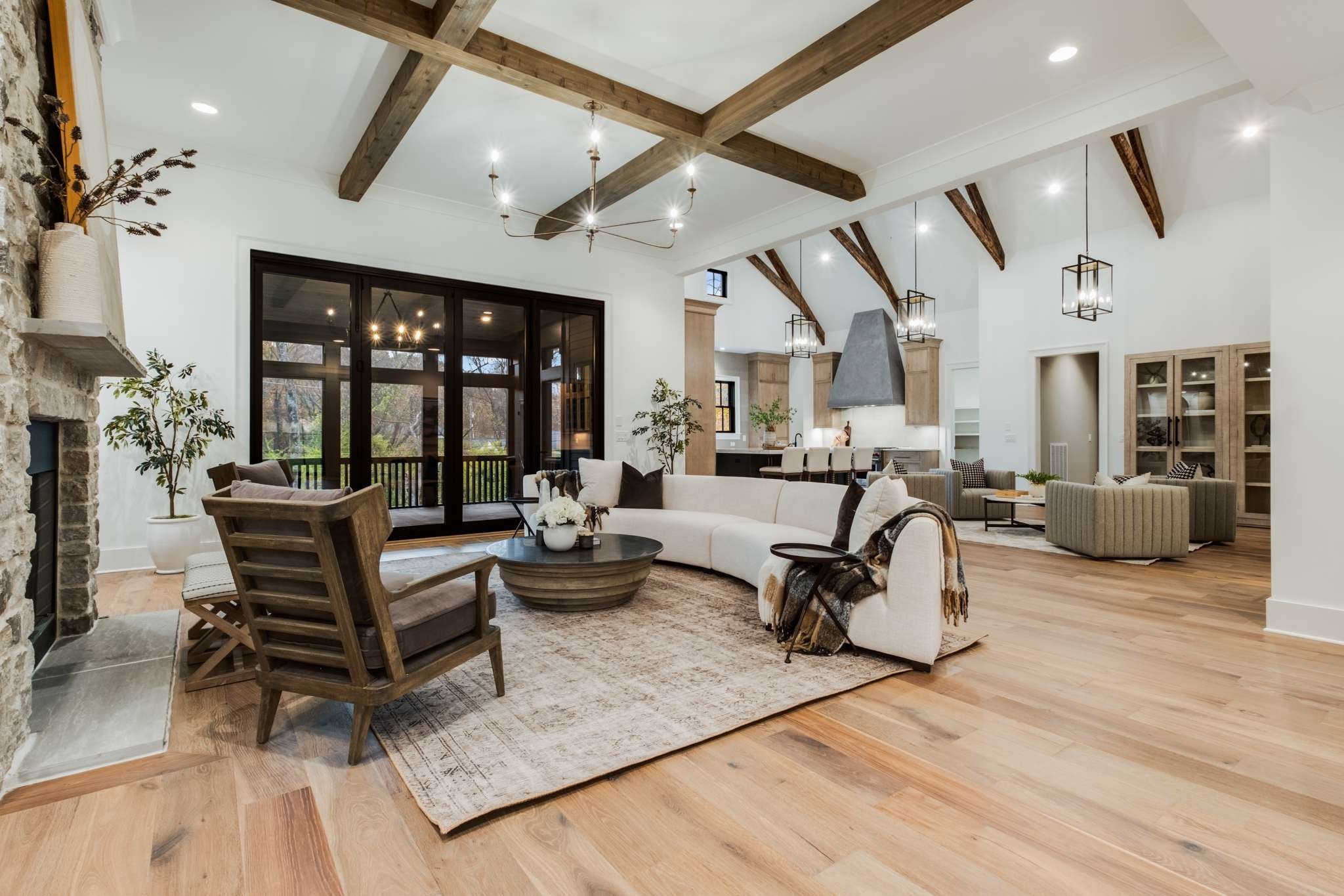 4308 Beekman Dr