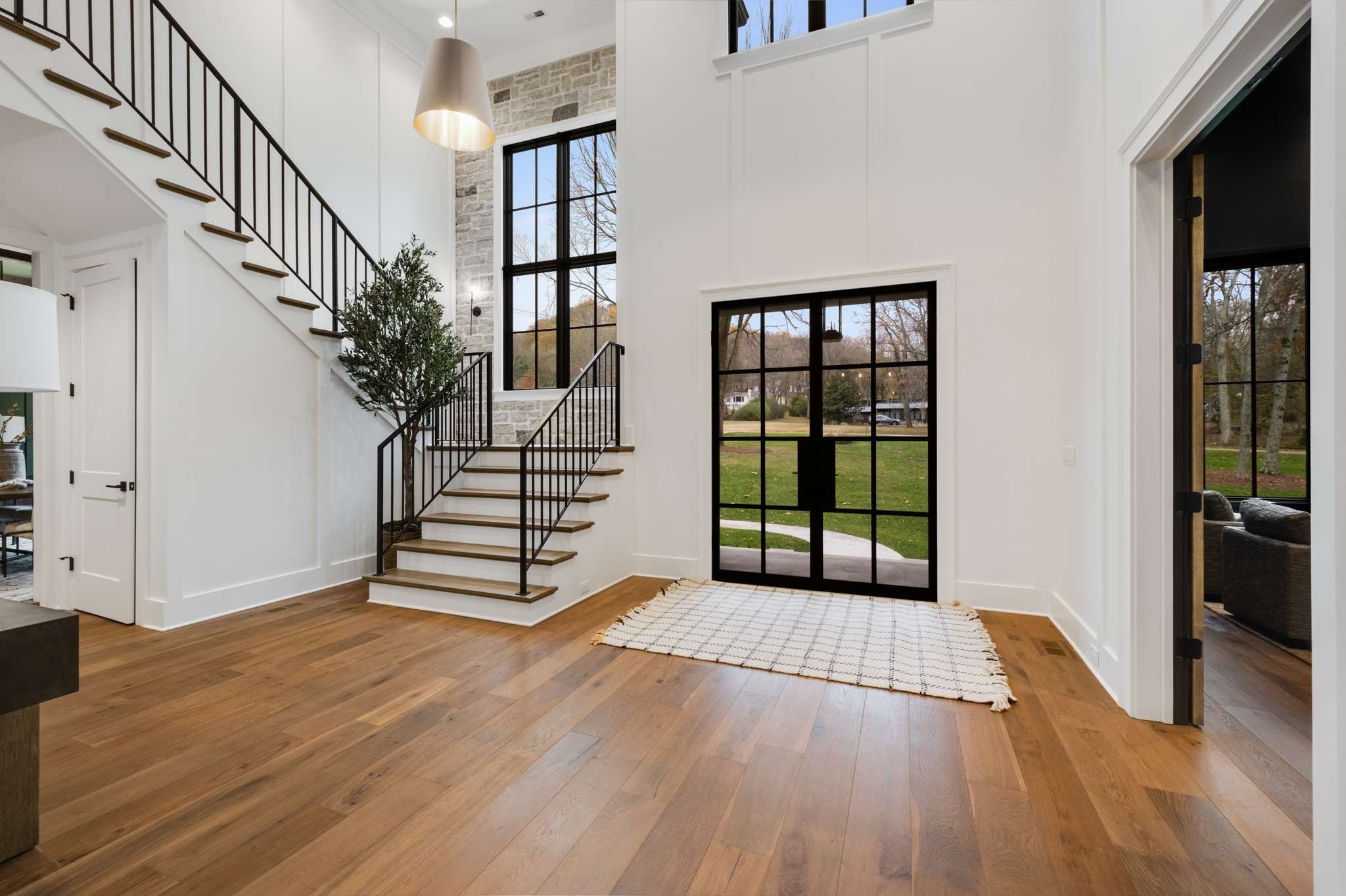 4308 Beekman Dr