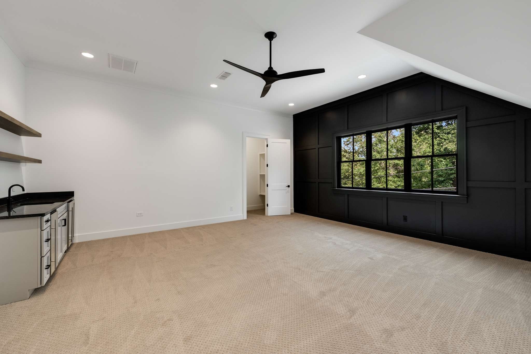 4308 Beekman Dr