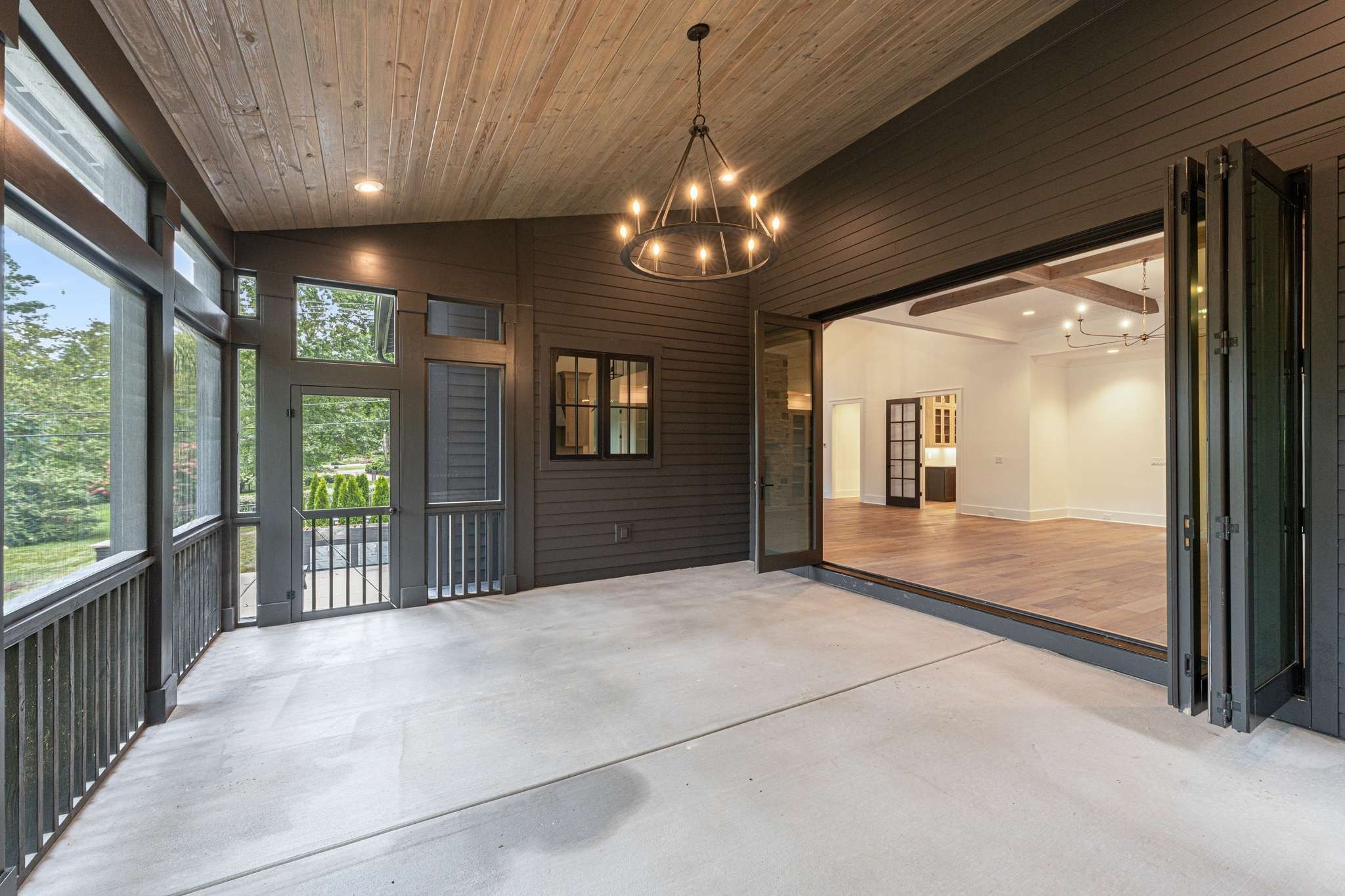 4308 Beekman Dr