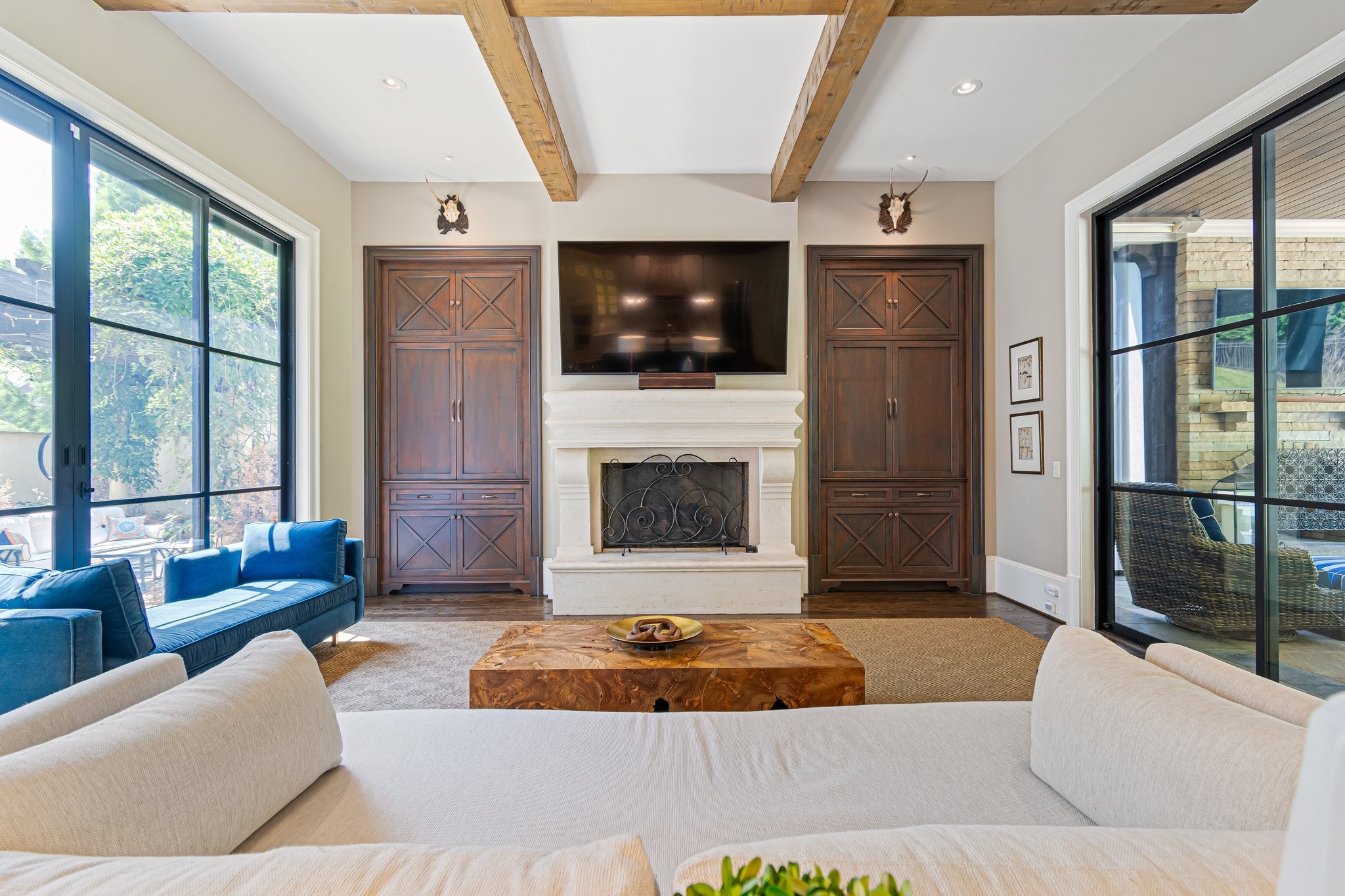 834 Windstone Blvd