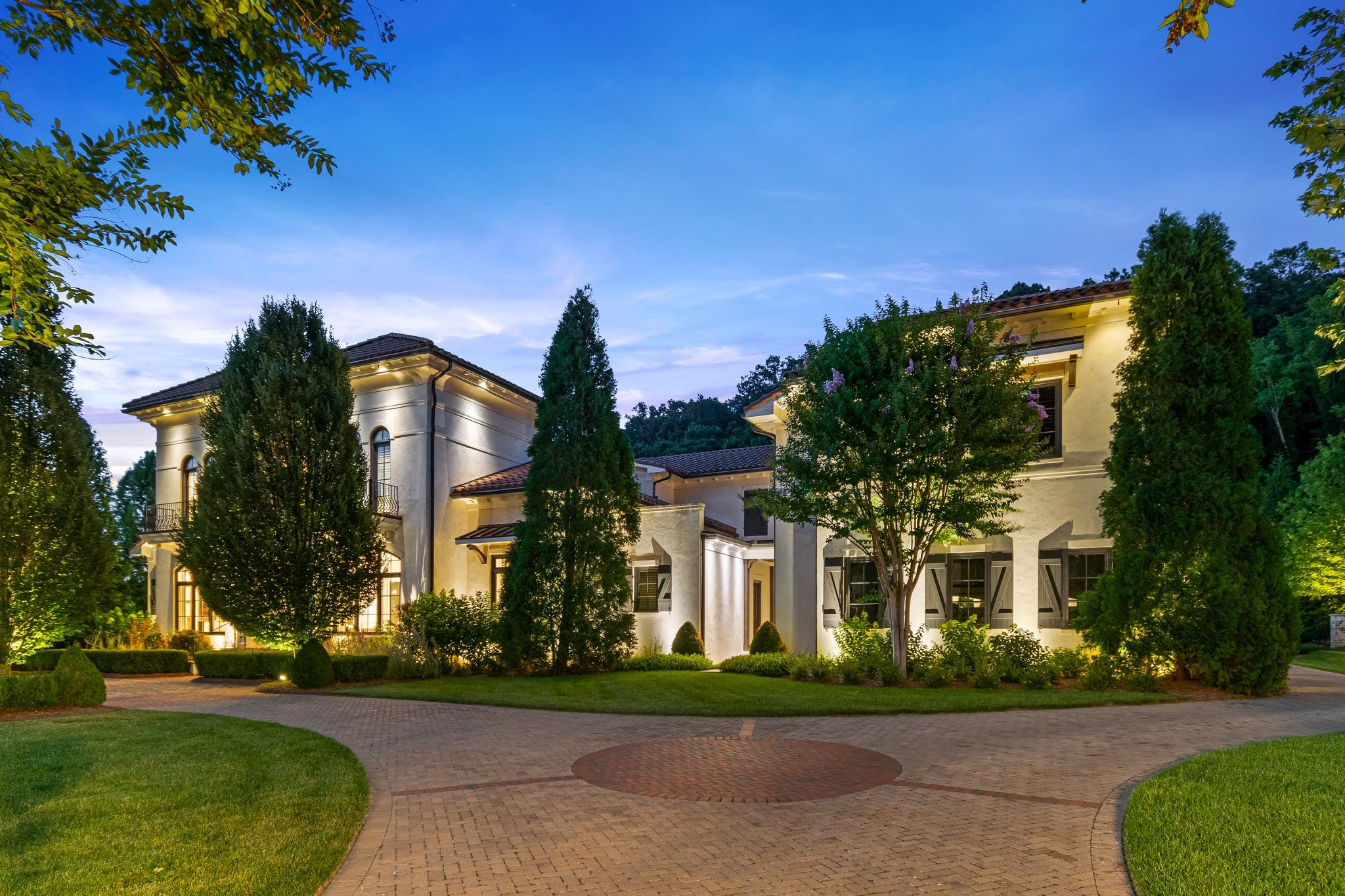 834 Windstone Blvd