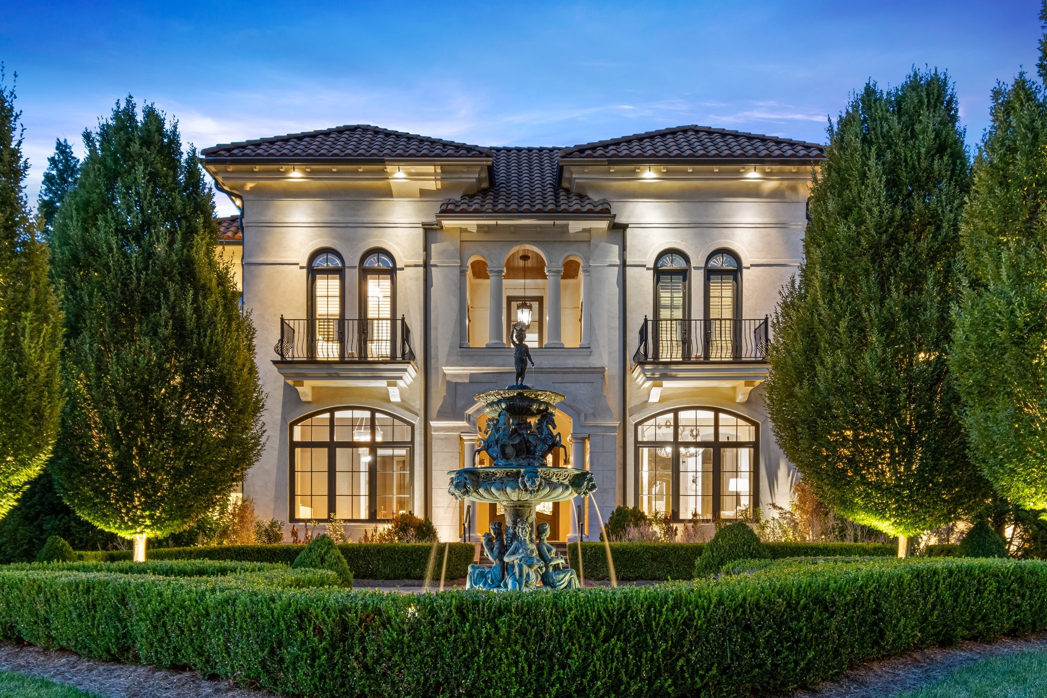834 Windstone Blvd