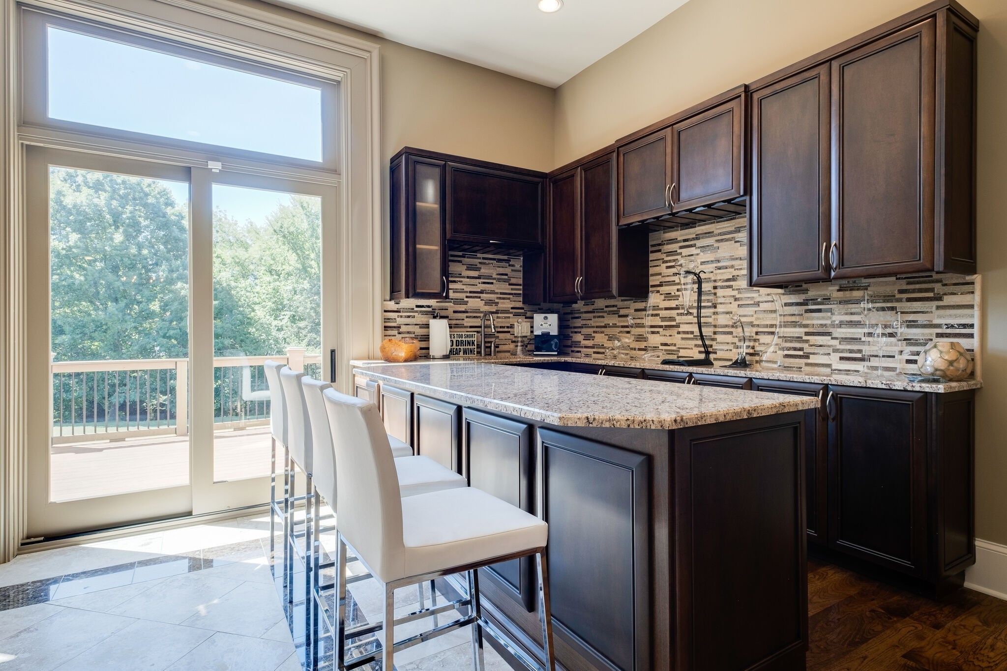 6261 Hillsboro Pike