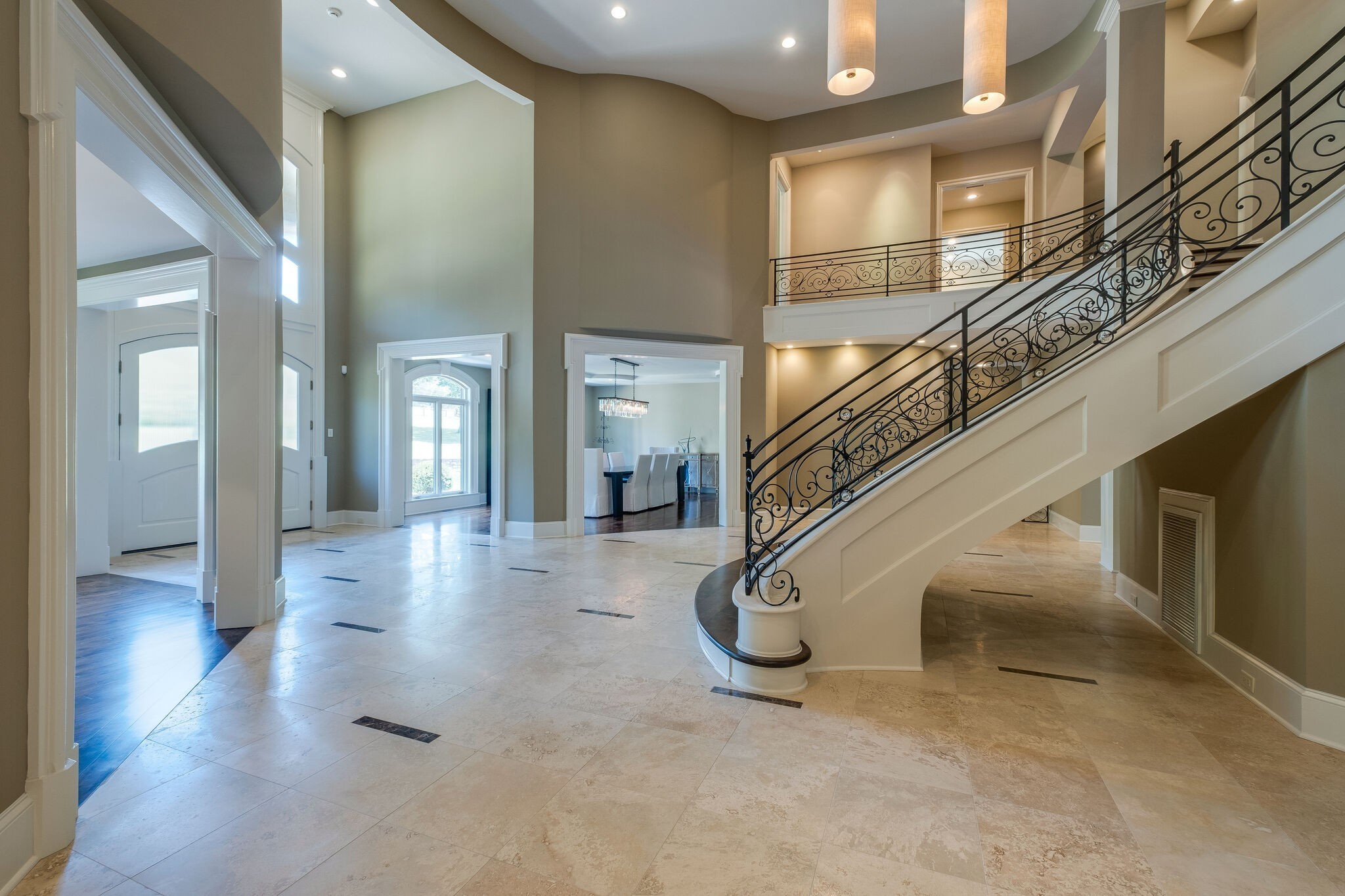 6261 Hillsboro Pike
