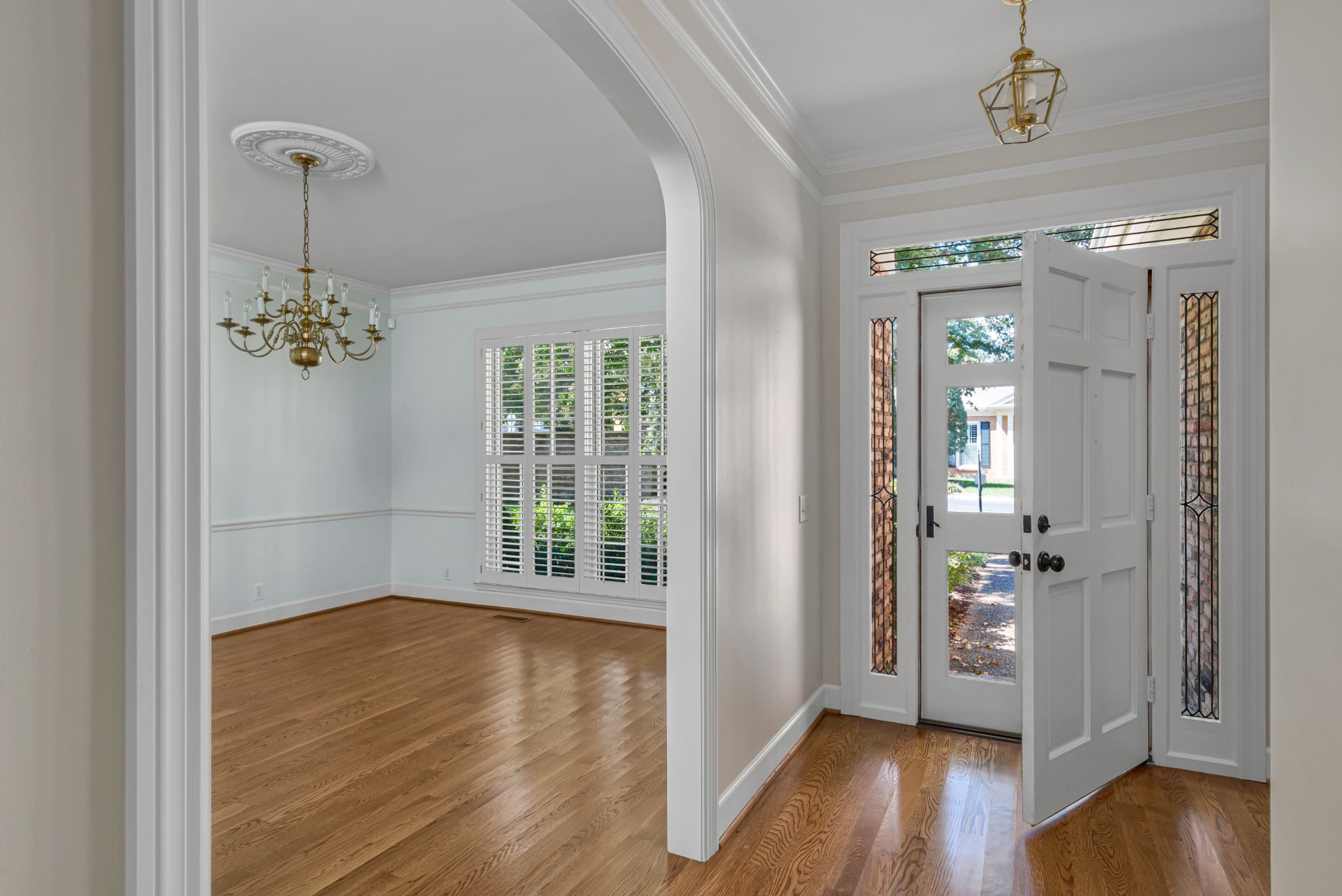 100 Longwood Pl