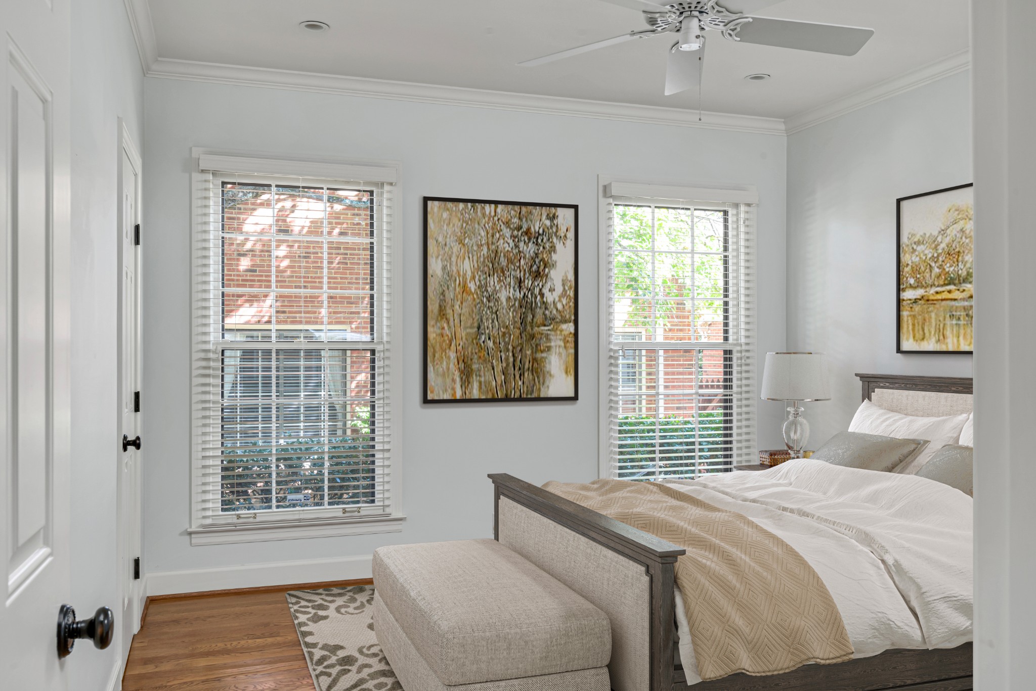 100 Longwood Pl