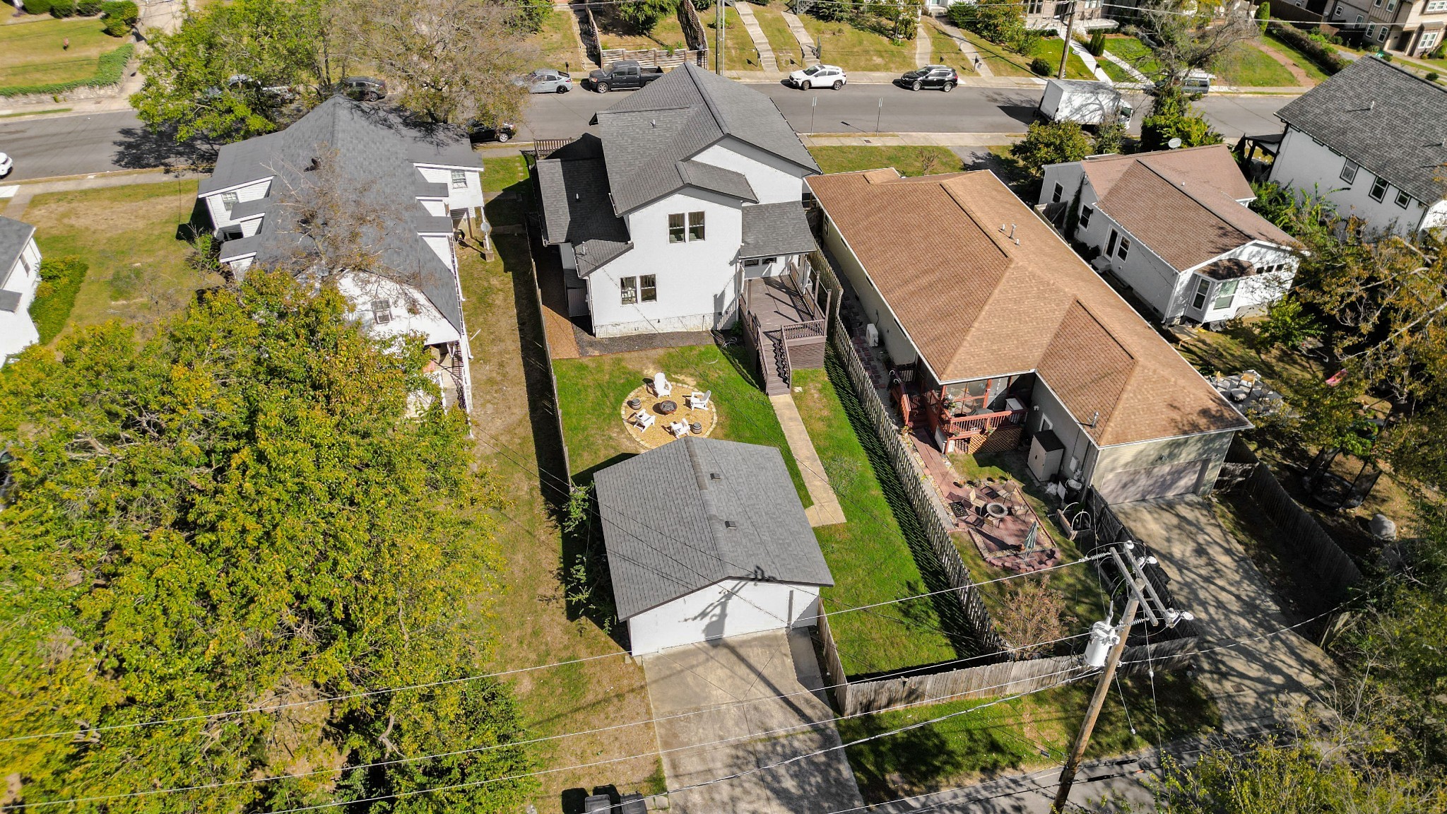 1109 W Grove Ave